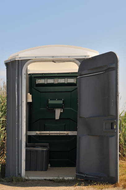 Best Portable toilet rental cost  in Eureka Springs, AR