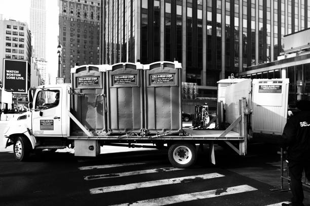 Best Portable restroom trailer rental  in Eureka Springs, AR